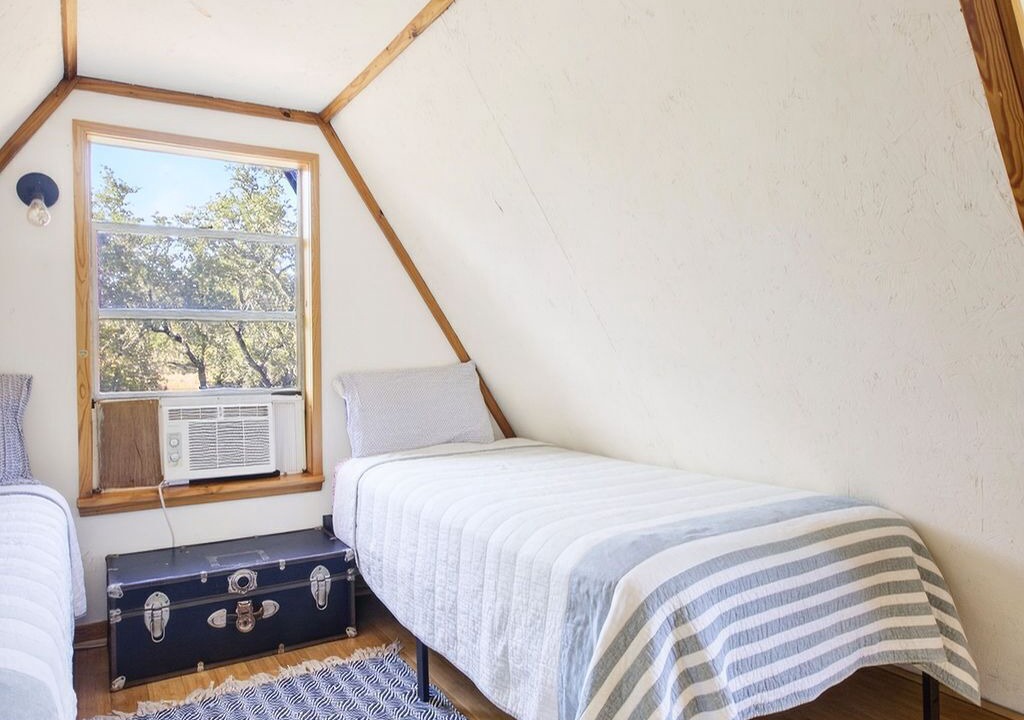 Photo of Bedroom in San Marcos