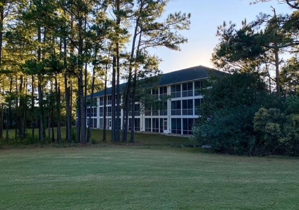 Photo of Outdoor in Colonial Charters