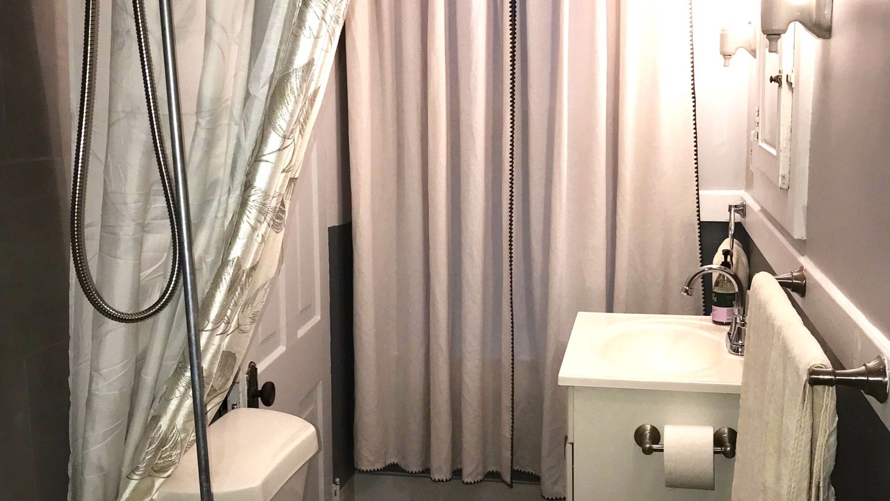 Photo of Bathroom in Central Northside