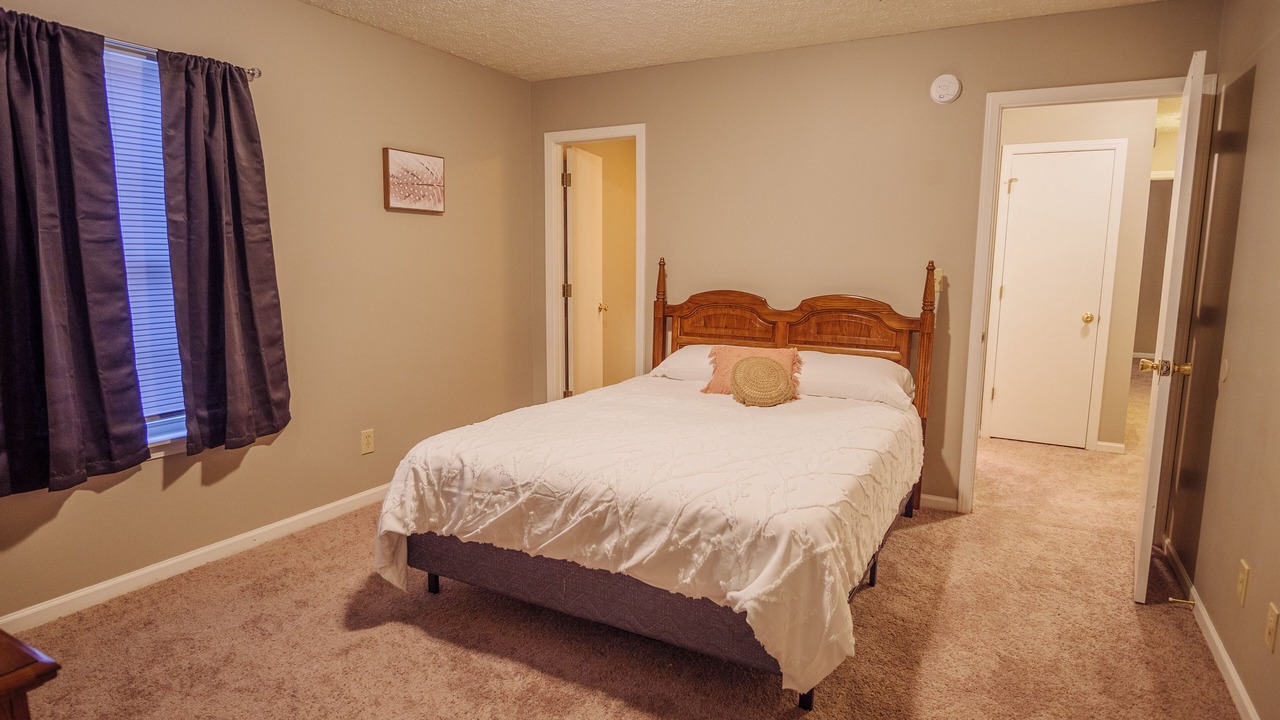 Photo of Bedroom in Lafayette