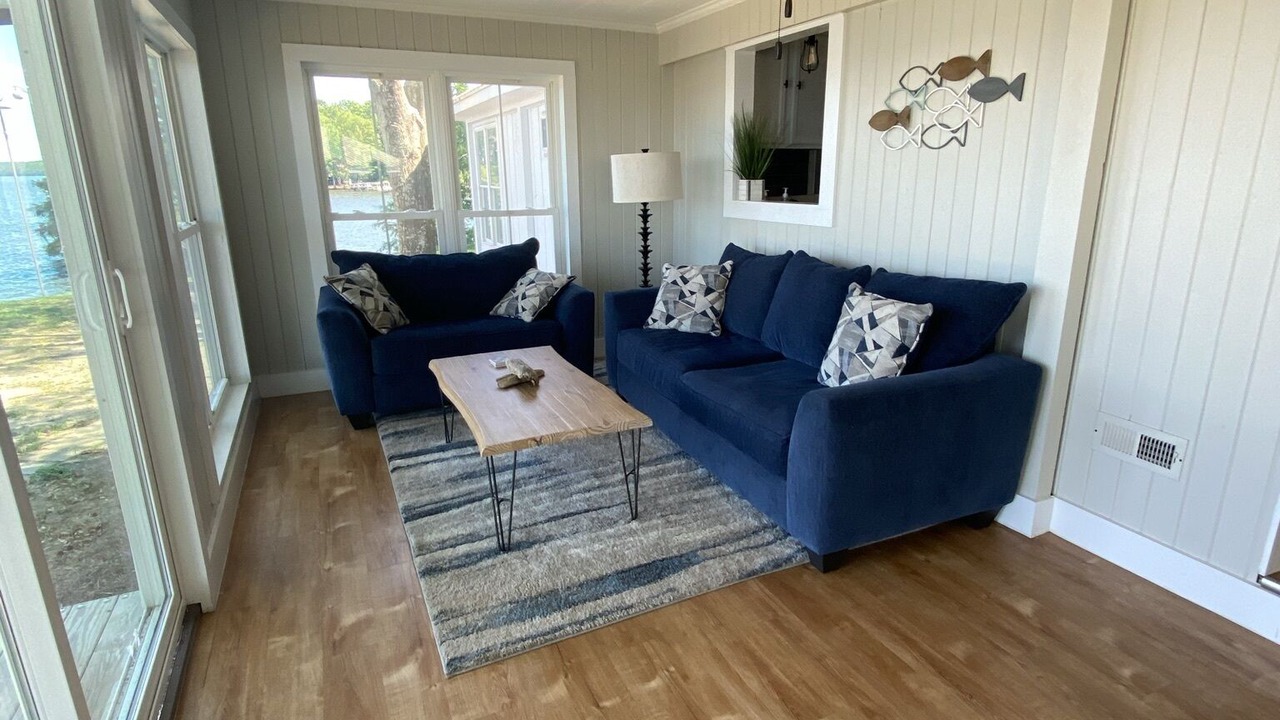 Photo of Livingroom in Calhoun County