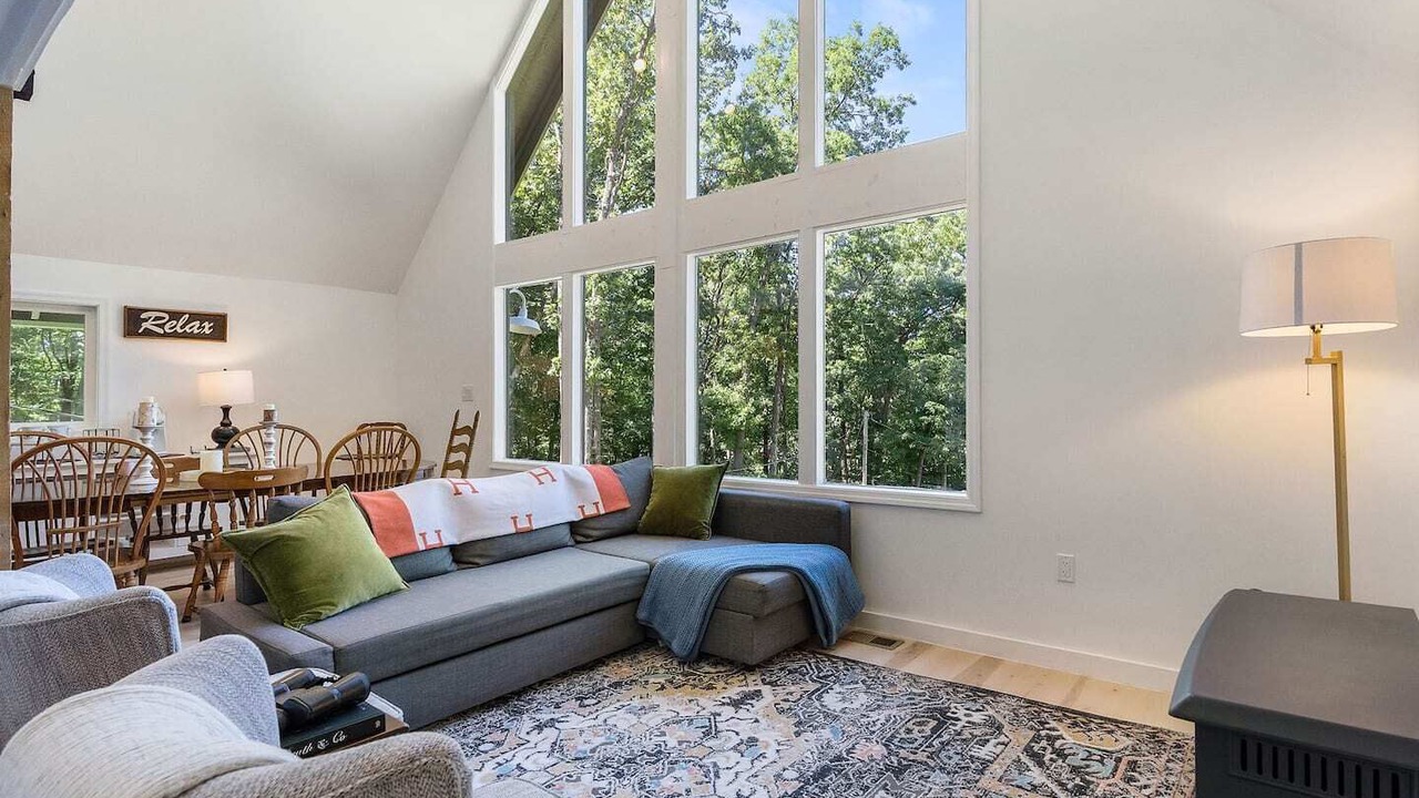 Photo of Livingroom in Kabletown
