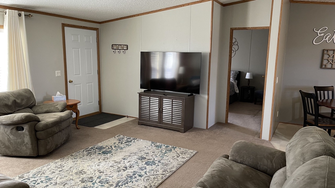 Photo of Livingroom in Dawson