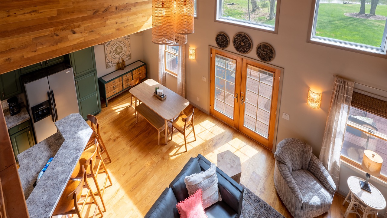 Photo of Livingroom in Treasure Lake