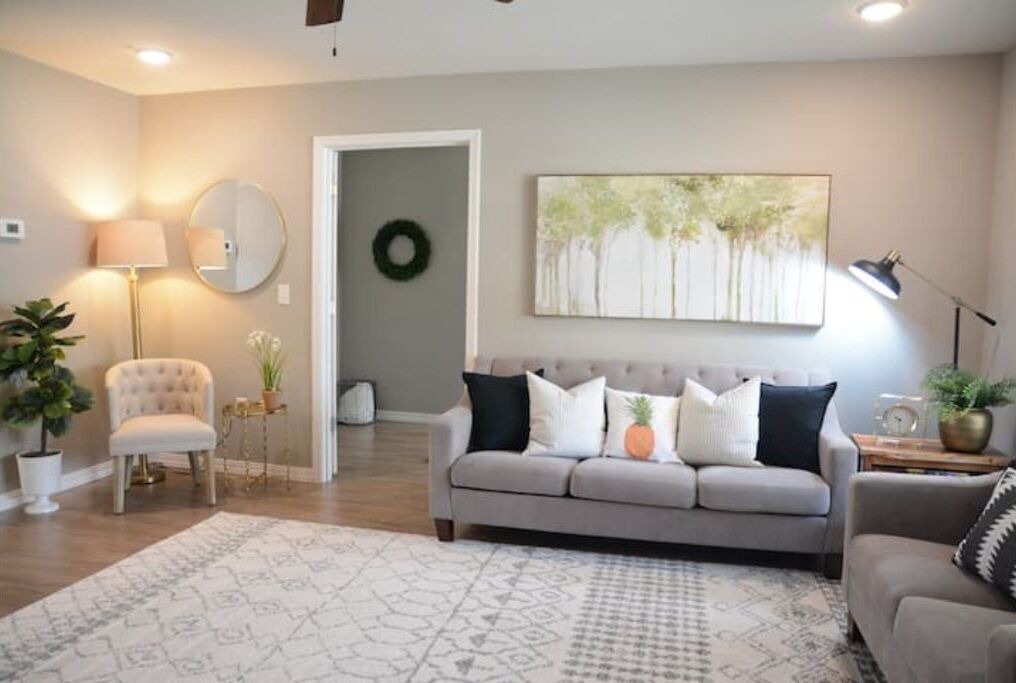 Photo of Livingroom in Harrison