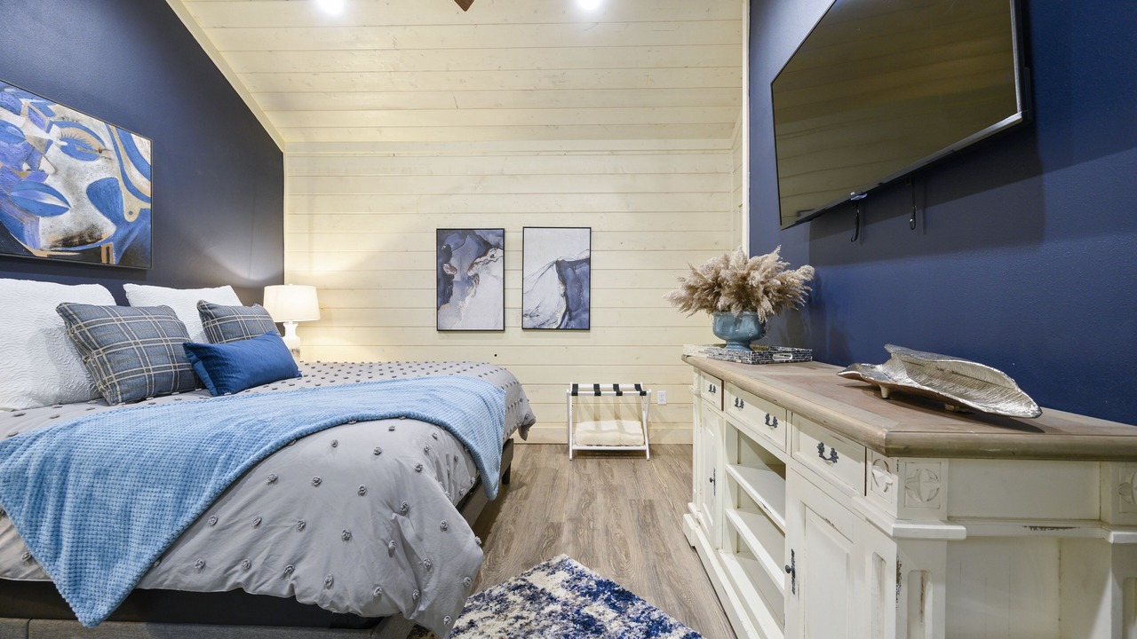 Photo of Bedroom in Broken Bow