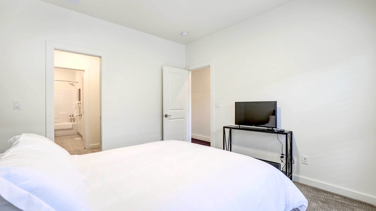 Photo of Bedroom in Downtown Boise
