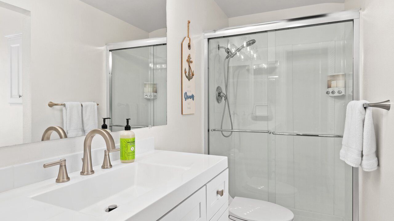 Photo of Bathroom in Serra Mesa