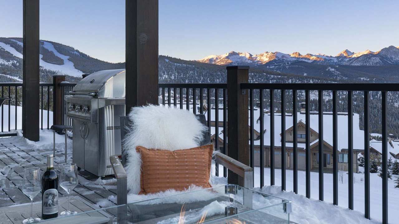 Photo of Outdoor in Spanish Peaks