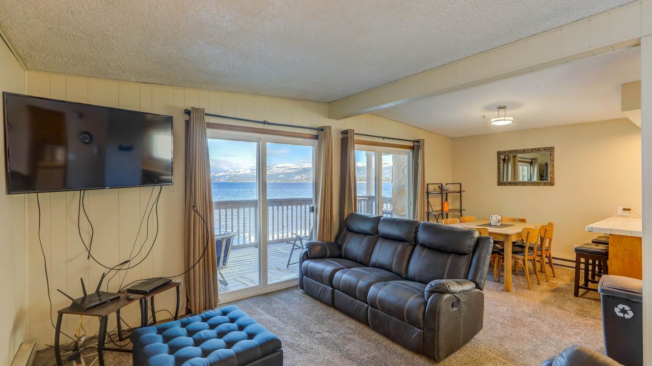 Photo of Livingroom in McCall