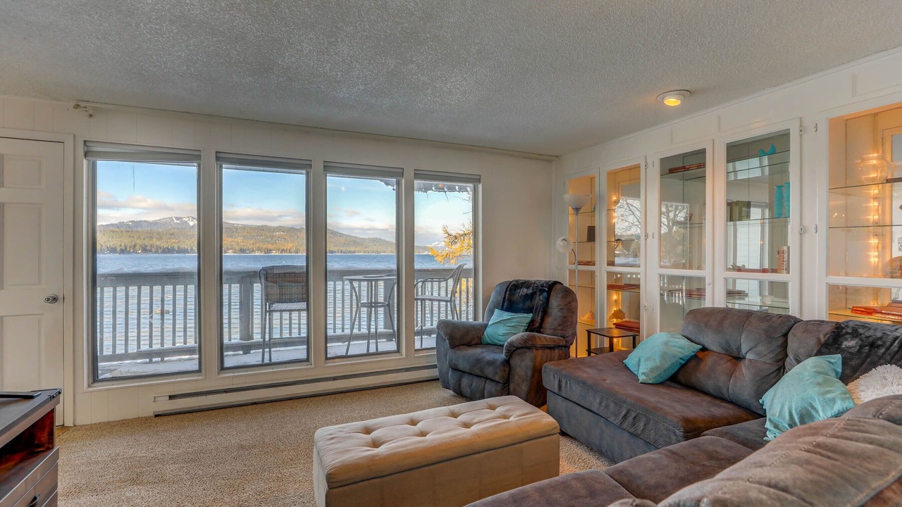 Photo of Livingroom in McCall