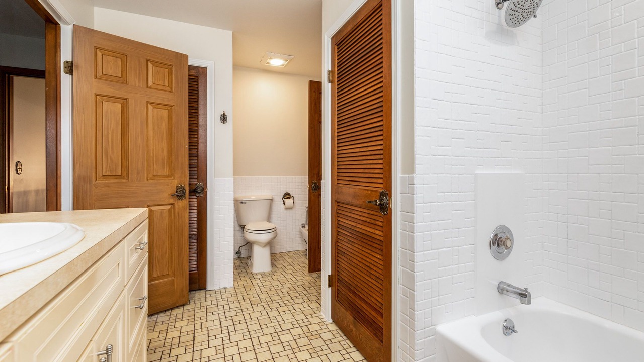 Photo of Bathroom in Huntsburg