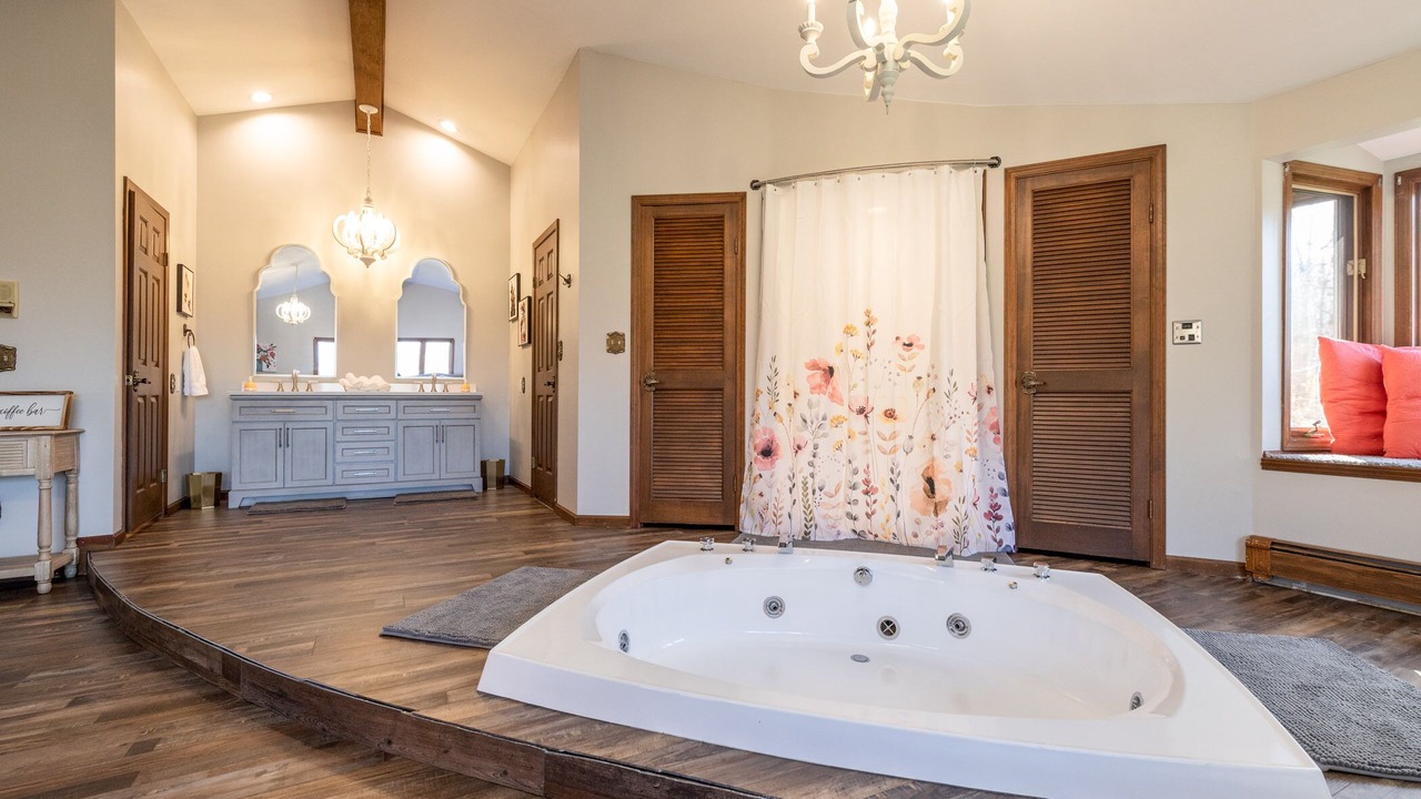 Photo of Bathroom in Huntsburg
