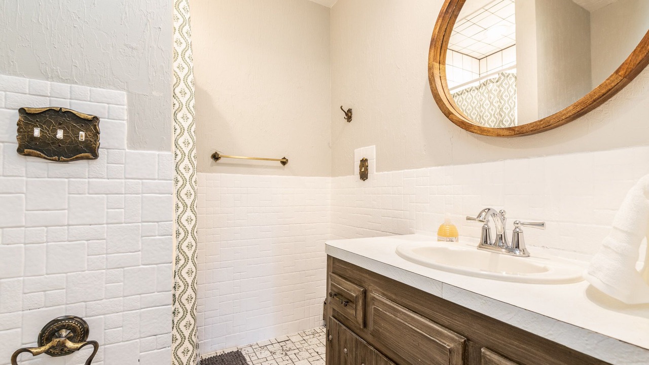 Photo of Bathroom in Huntsburg