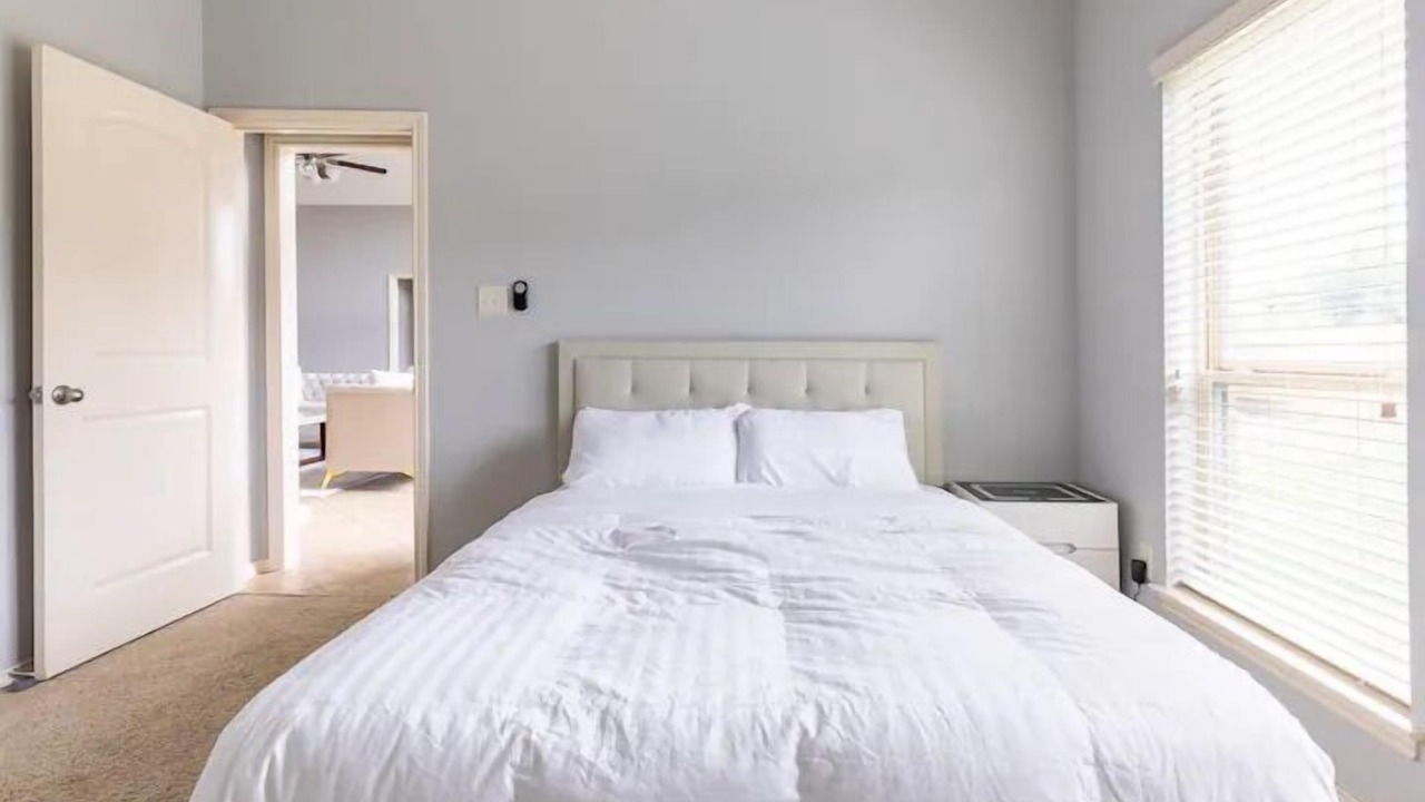 Photo of Bedroom in Lake Houston