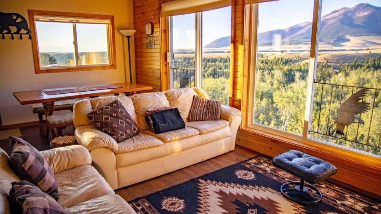 Photo of Livingroom in Red Lodge