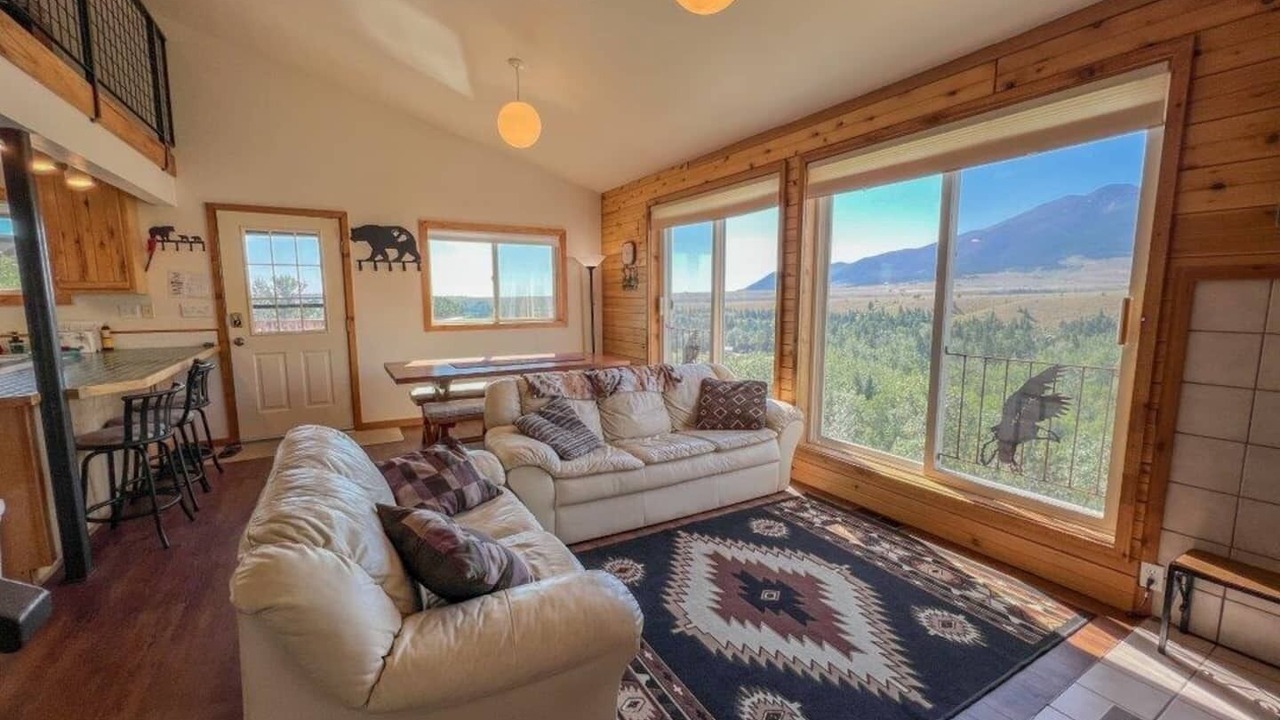 Photo of Livingroom in Red Lodge