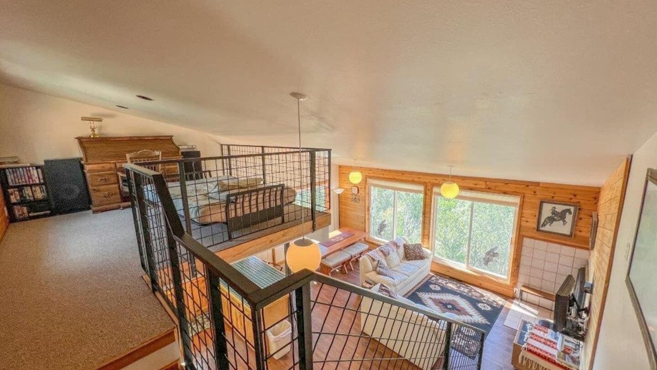 Photo of Livingroom in Red Lodge