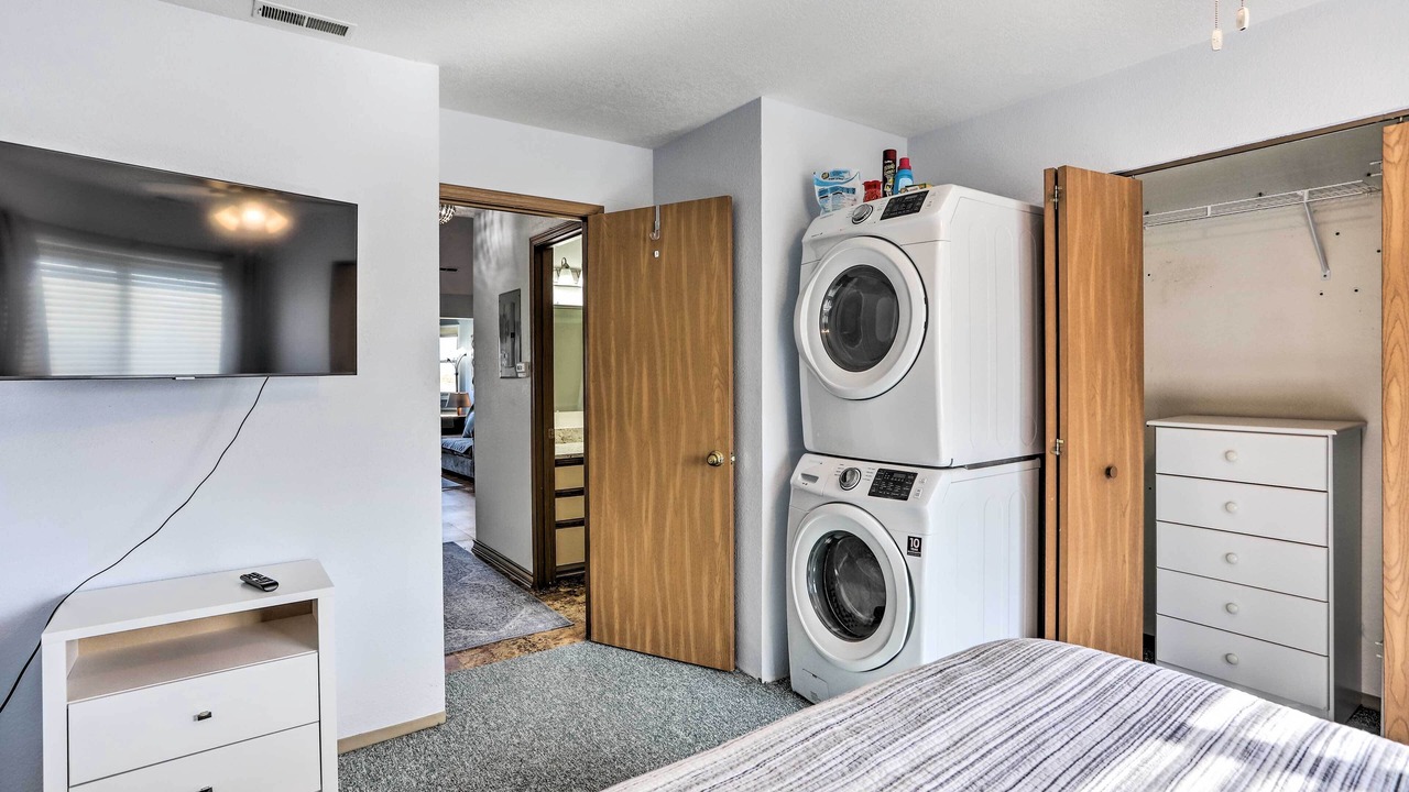 Photo of Bedroom in Oak Harbor