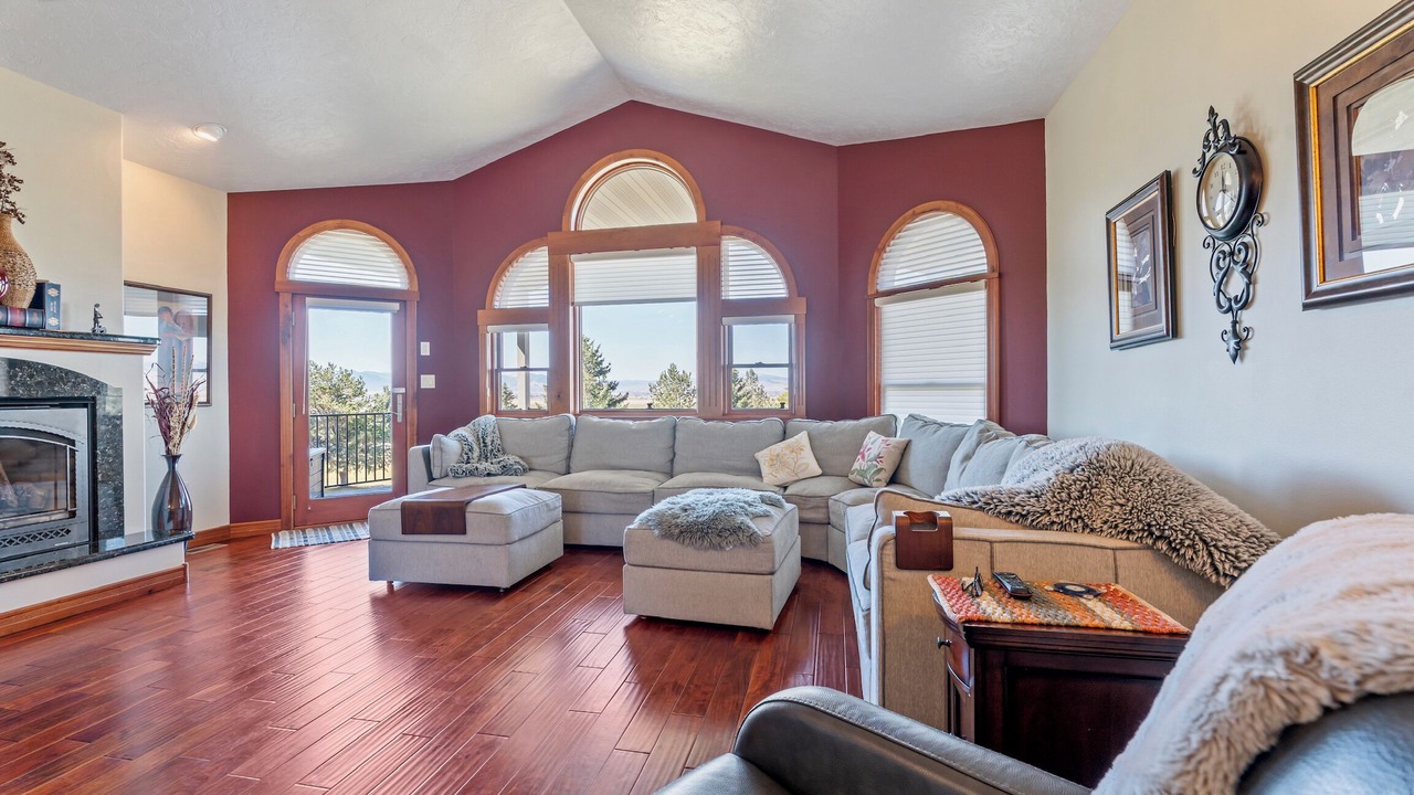 Photo of Livingroom in Helena