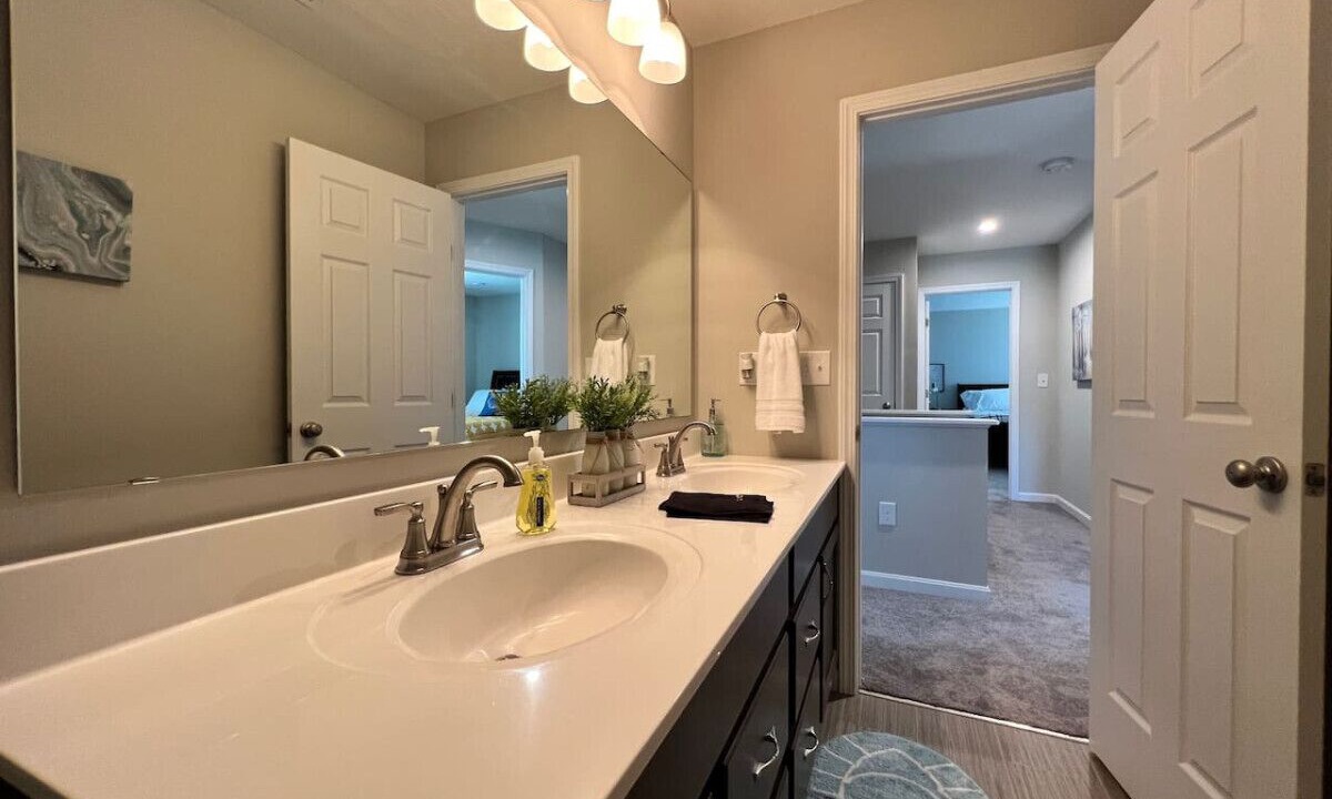 Photo of Bathroom in Otterbien Home