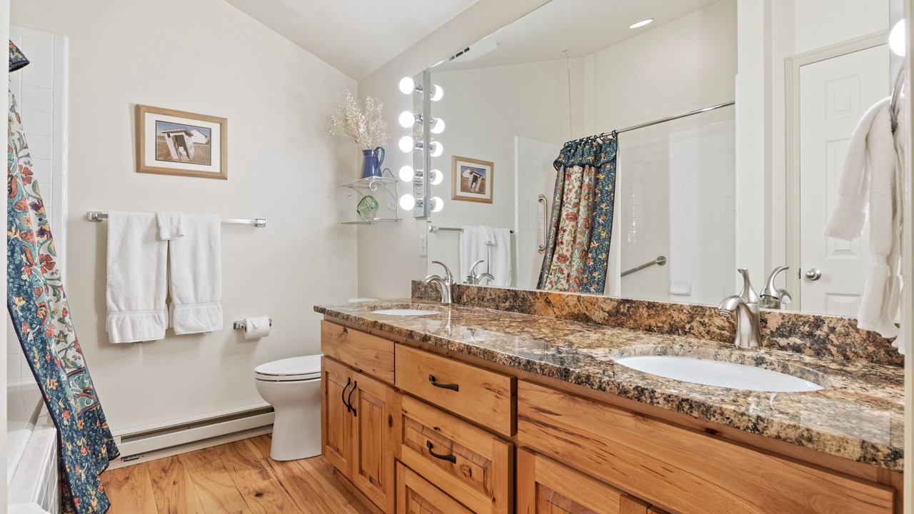 Photo of Bathroom in Moose Wilson Road