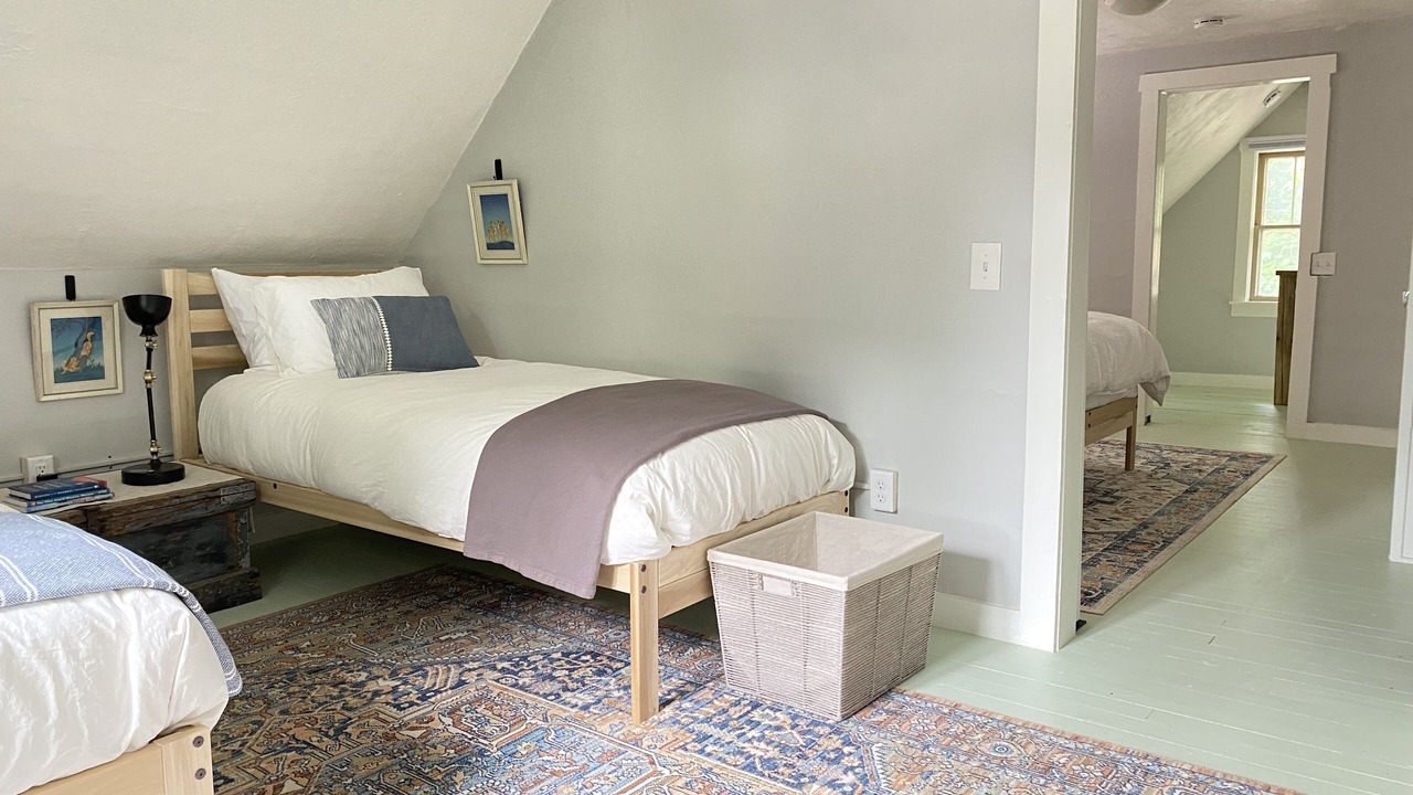 Photo of Bedroom in Riverfront