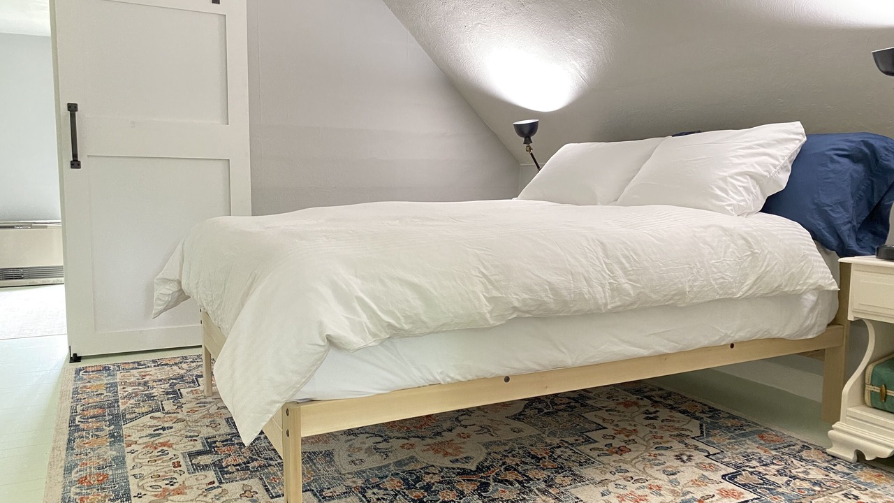 Photo of Bedroom in Riverfront