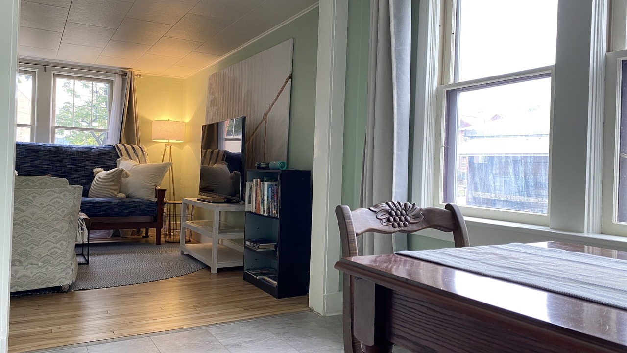 Photo of Livingroom in Riverfront