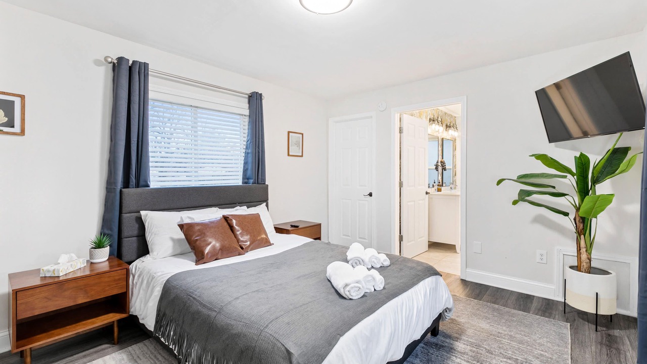Photo of Bedroom in Livonia