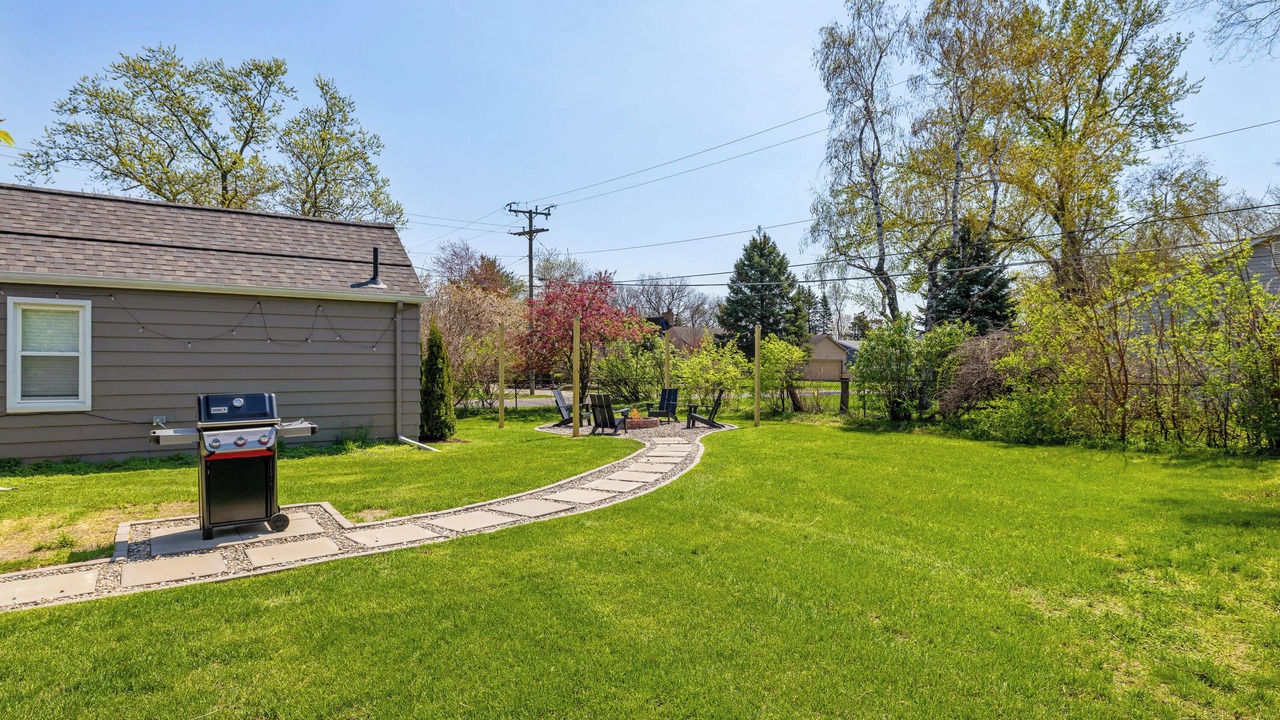 Photo of Outdoor in Livonia