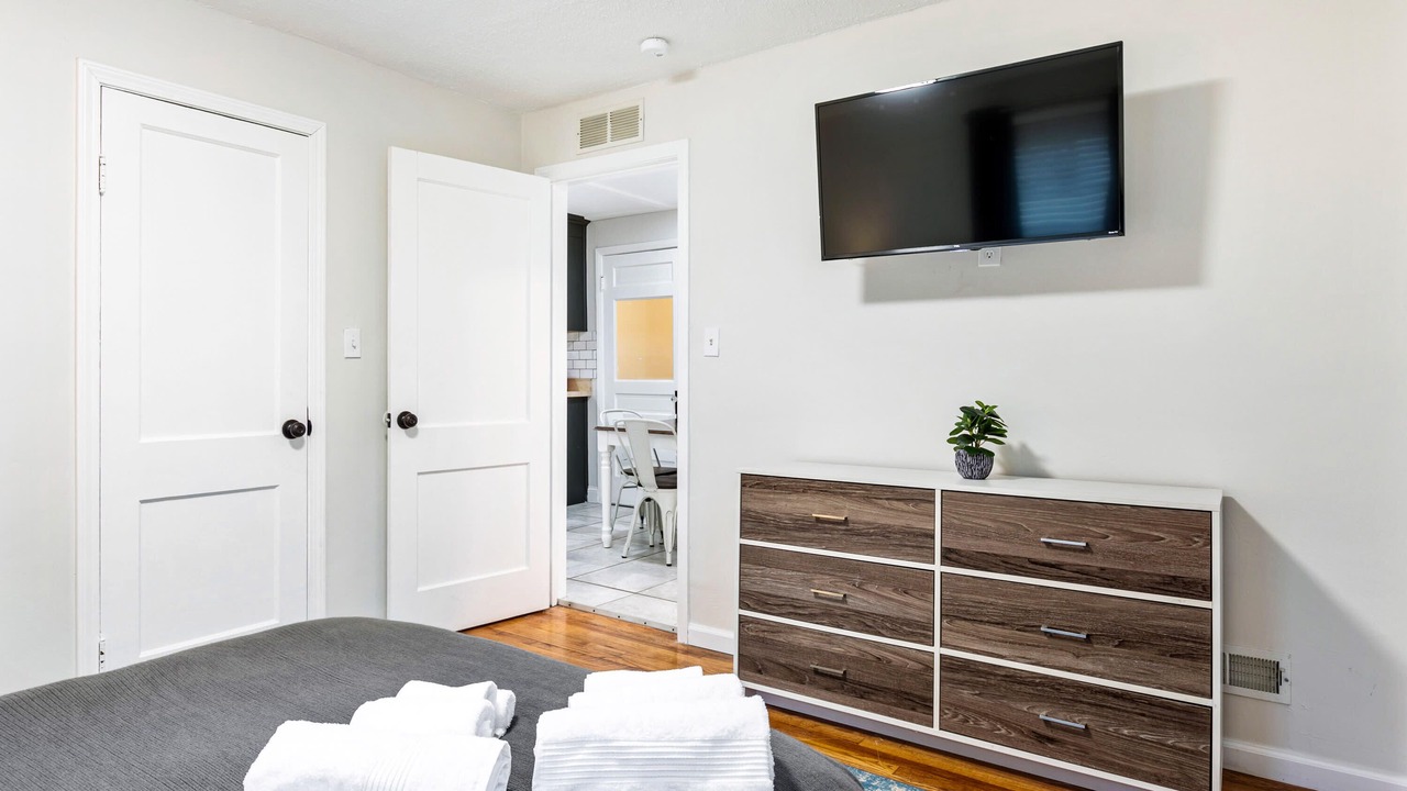 Photo of Bedroom in Livonia