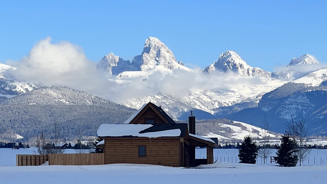 Photo of Outdoor in Leigh Creek Estates