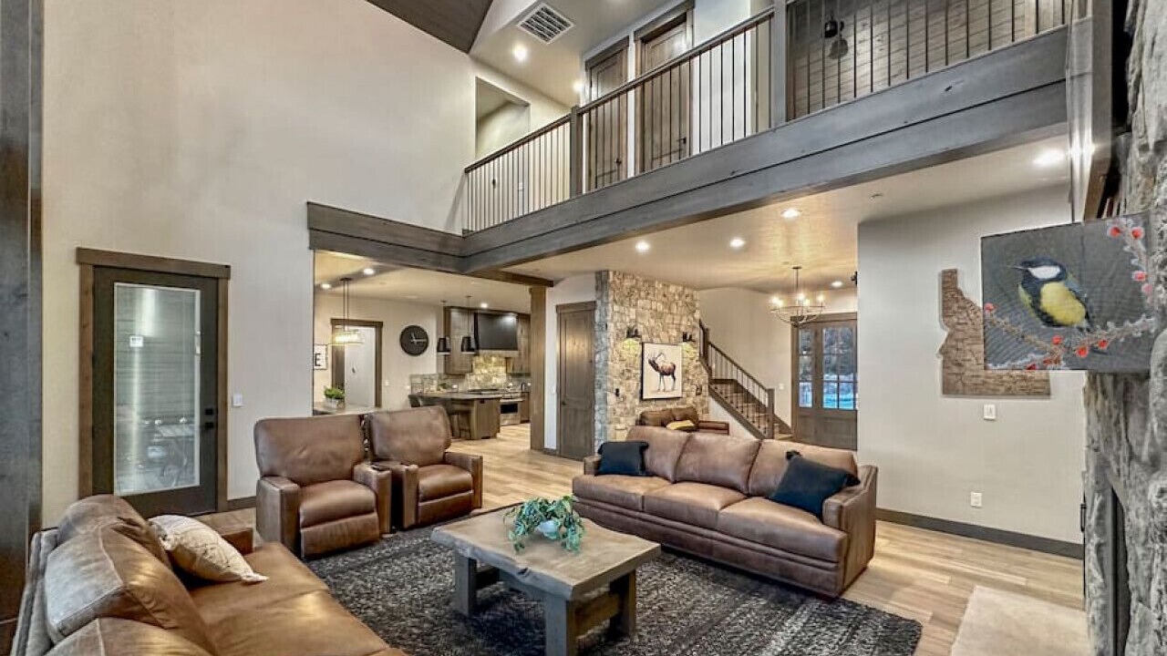 Photo of Livingroom in Donnelly