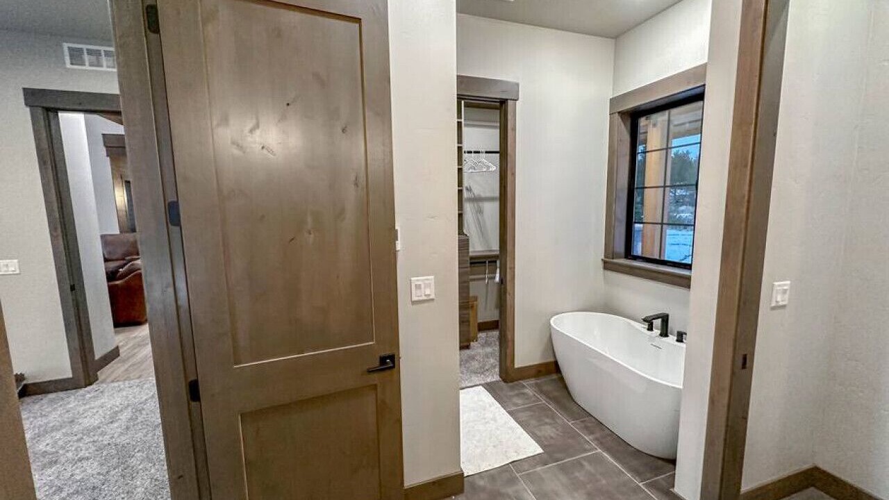 Photo of Bathroom in Donnelly