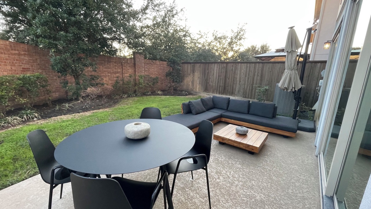 Photo of Outdoor in George Bush Park/Eldridge