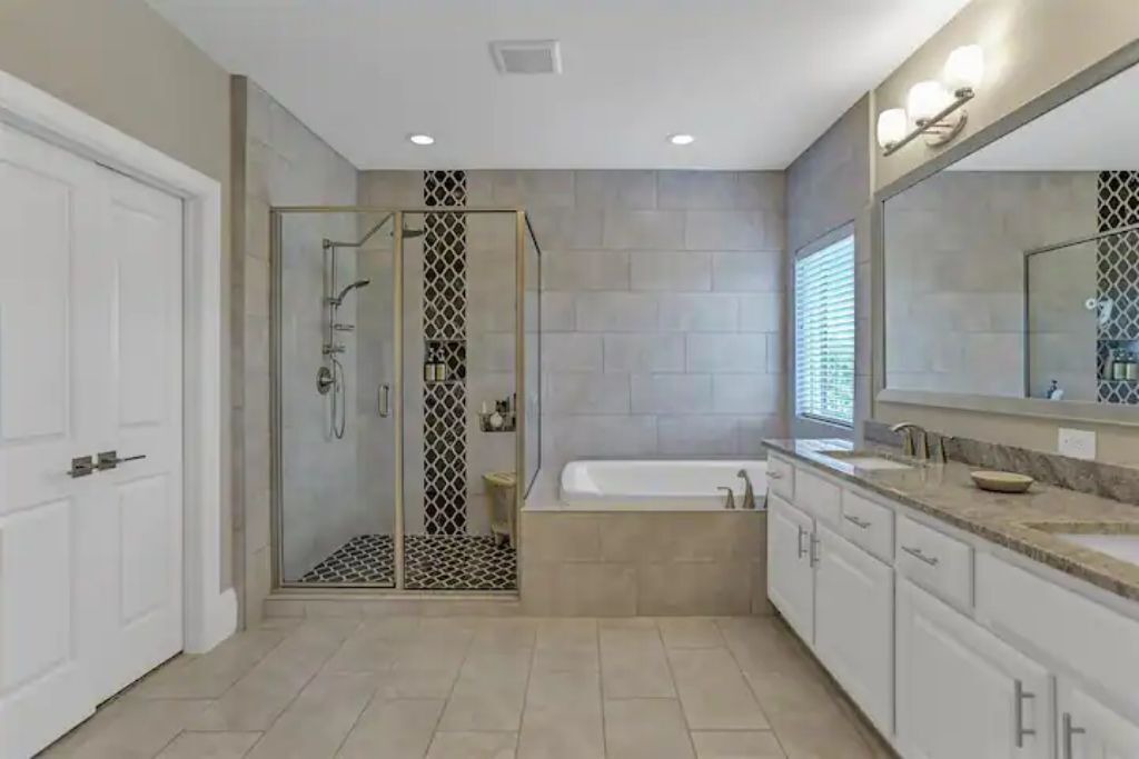 Photo of Bathroom in George Bush Park/Eldridge
