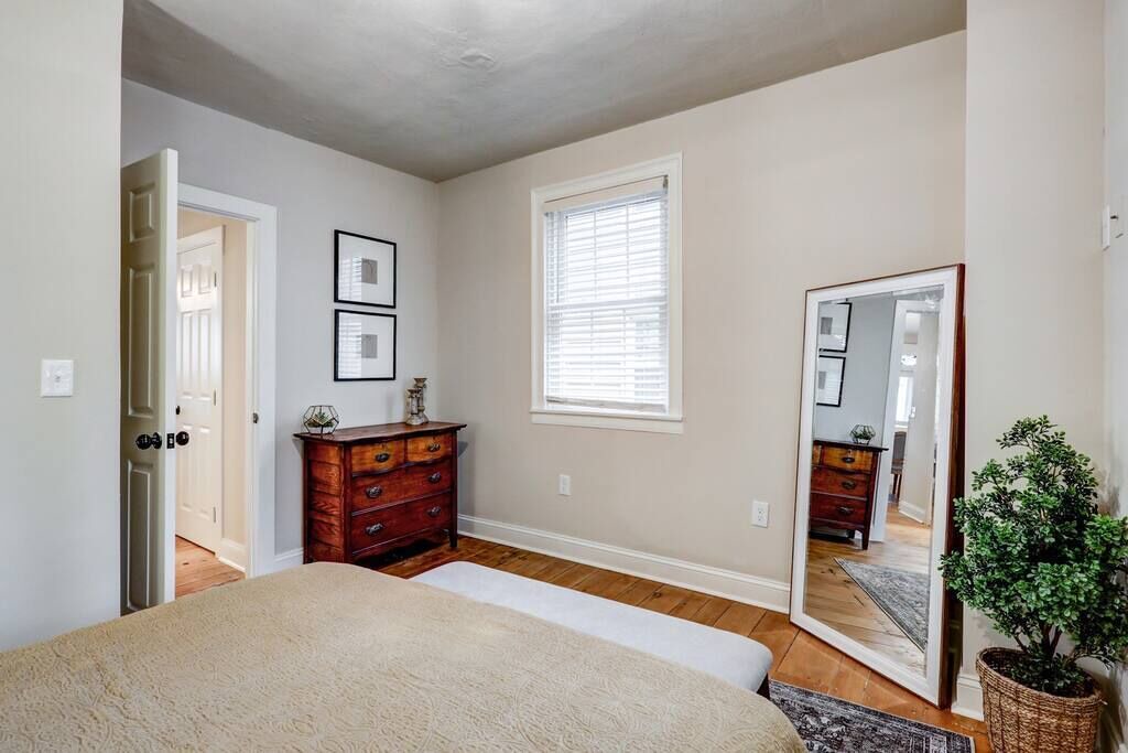 Photo of Bedroom in Mountville