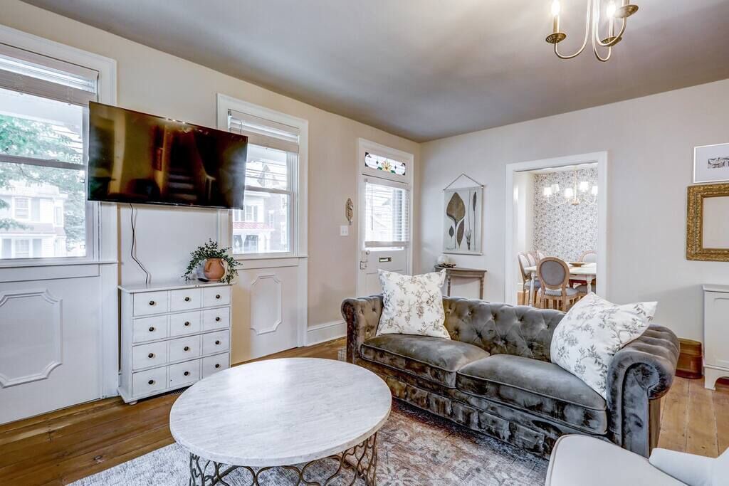 Photo of Livingroom in Mountville