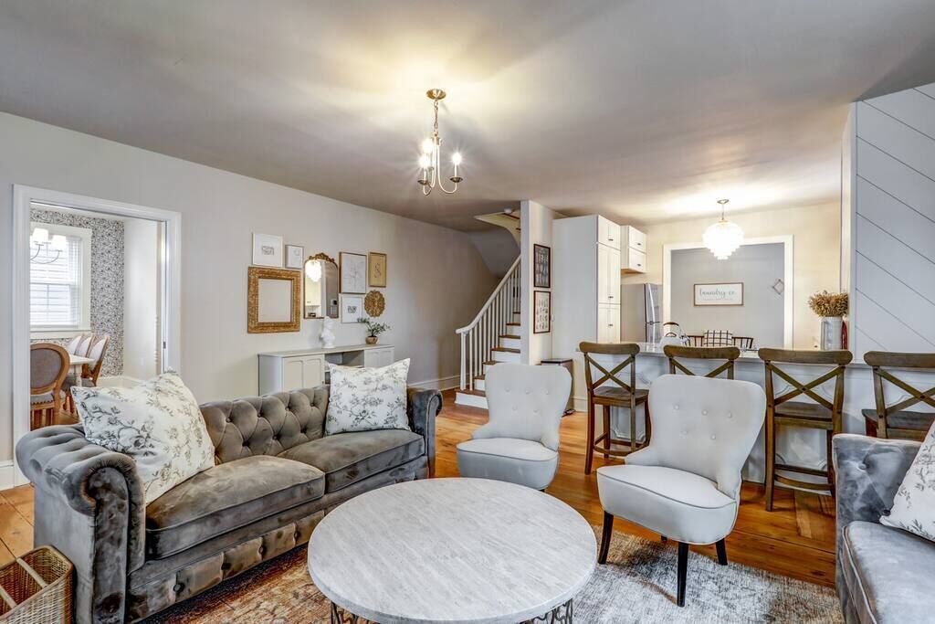 Photo of Livingroom in Mountville