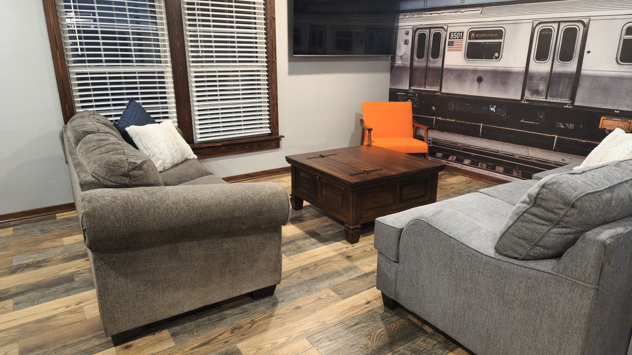 Photo of Livingroom in Youngstown