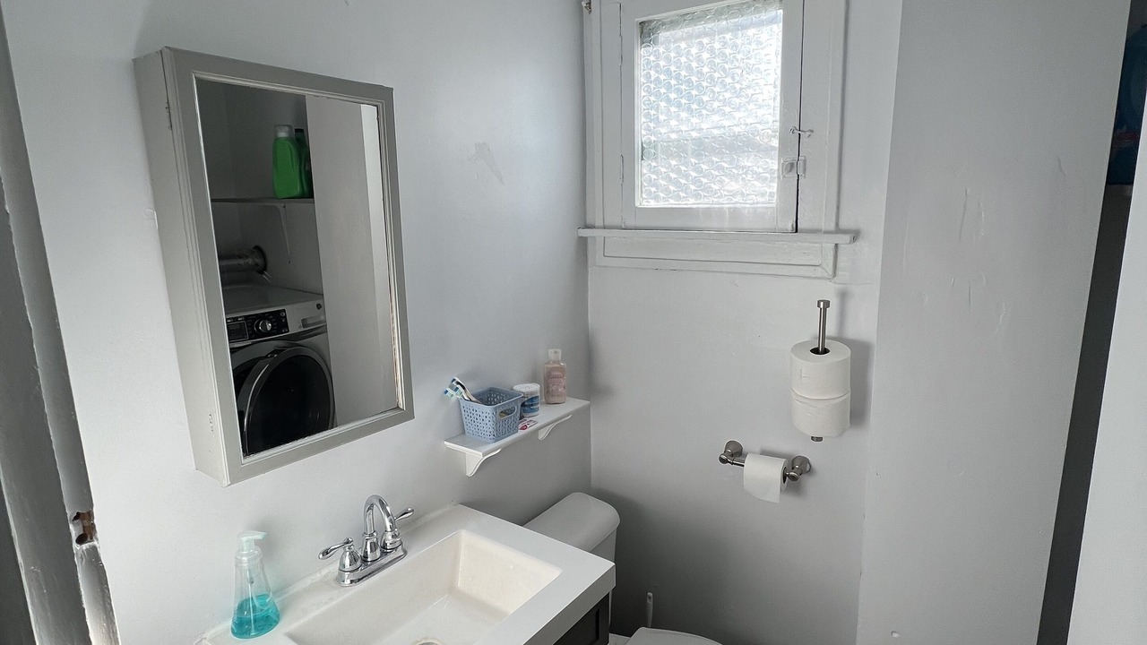 Photo of Bathroom in Vine