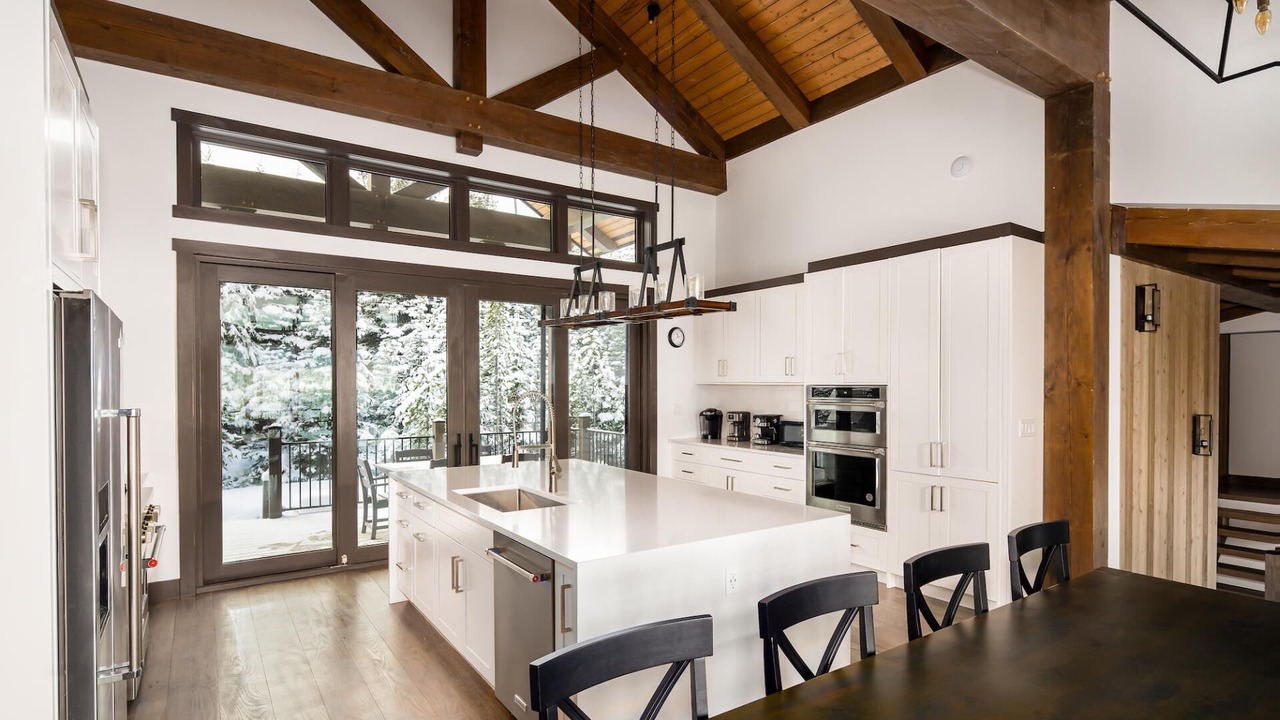 Photo of Kitchen in Spanish Peaks