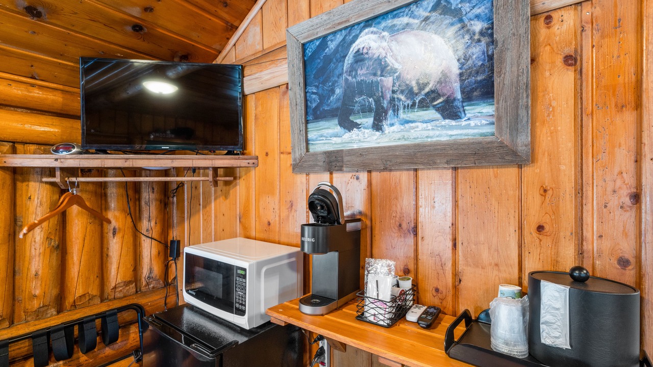 Photo of Bedroom in West Yellowstone