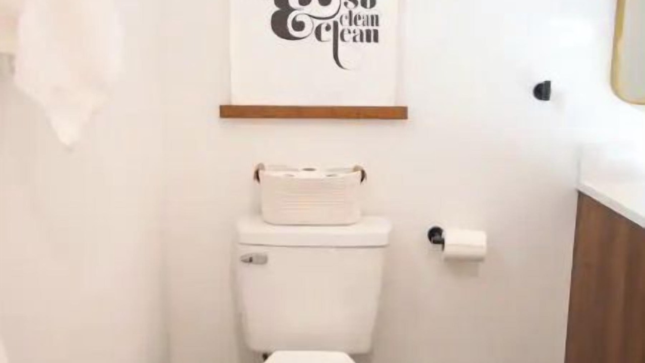 Photo of Bathroom in Veterans Park