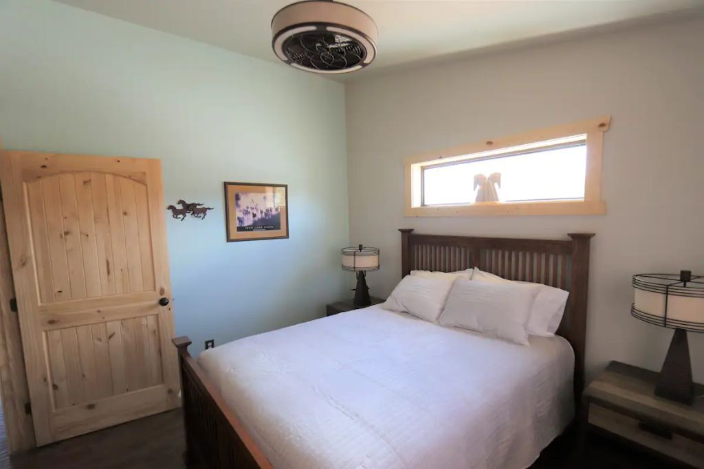 Photo of Bedroom in Torrey