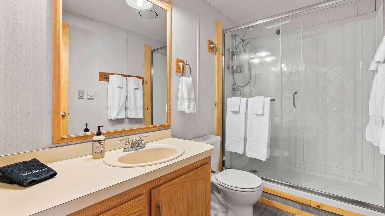 Photo of Bathroom in Stanley
