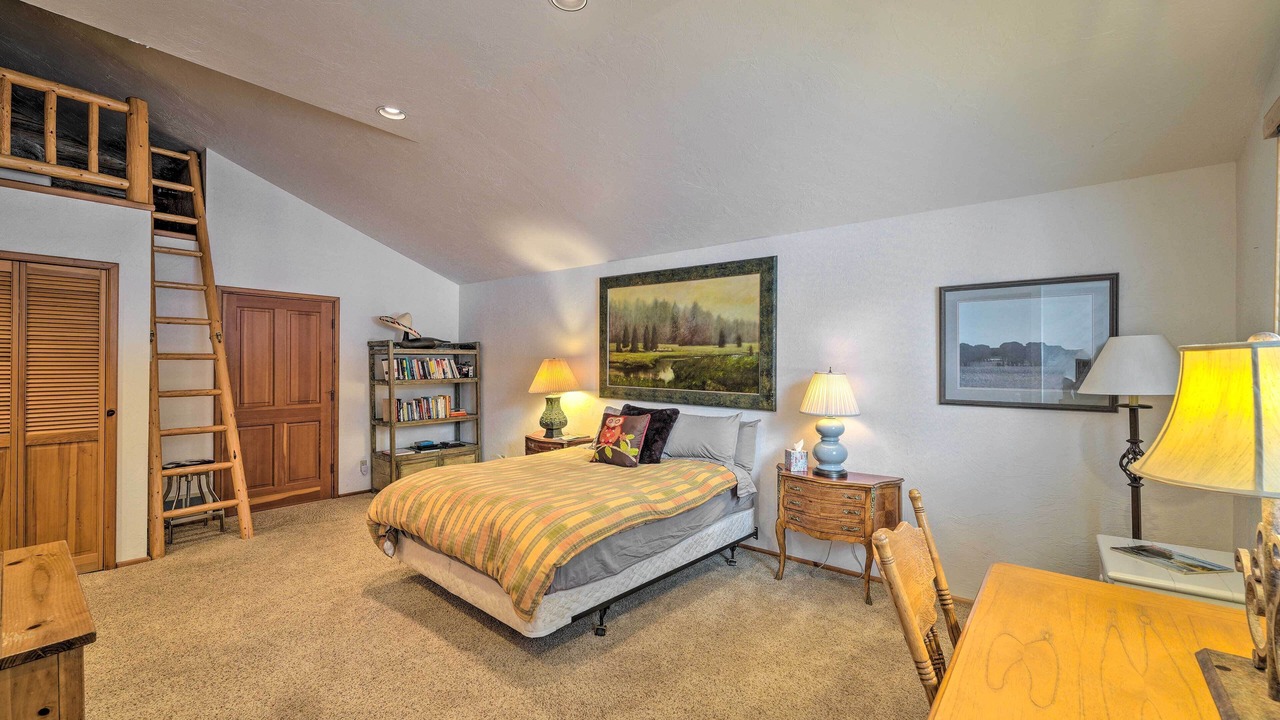 Photo of Bedroom in Hailey