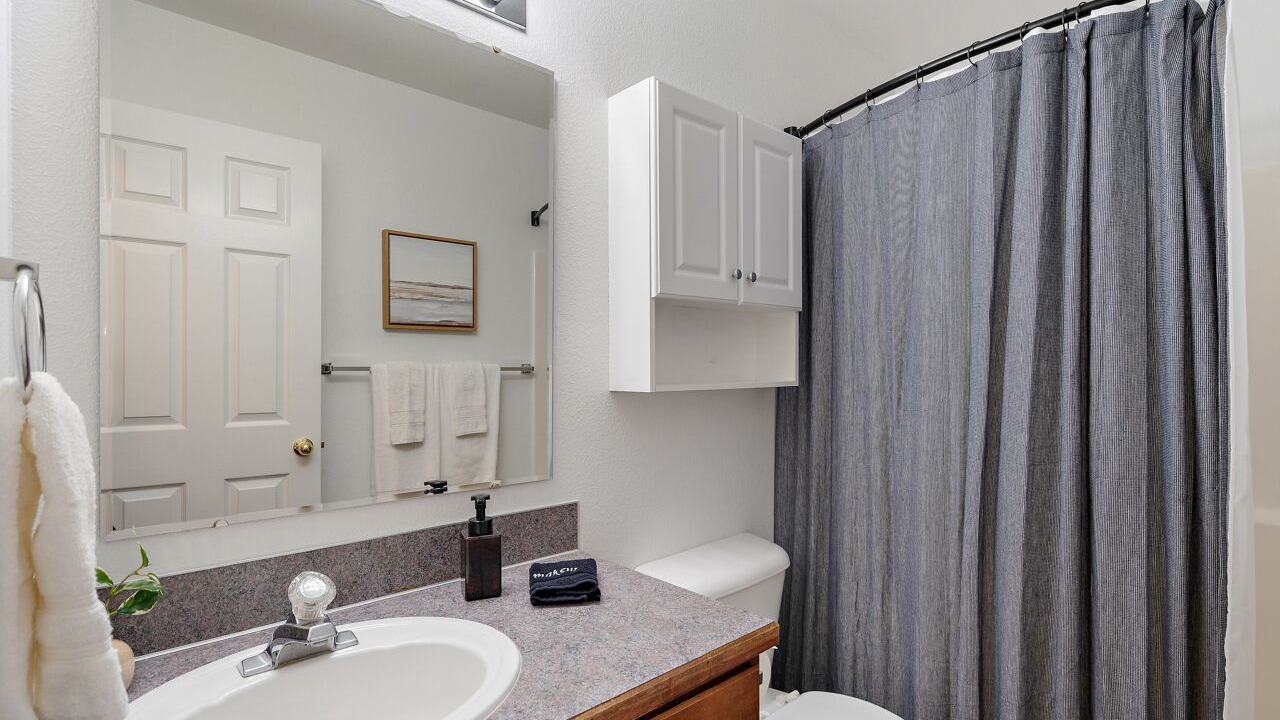Photo of Bathroom in Star