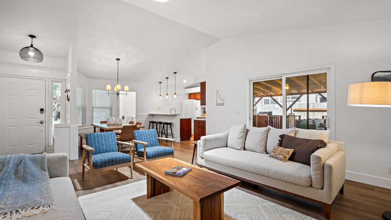 Photo of Livingroom in Star